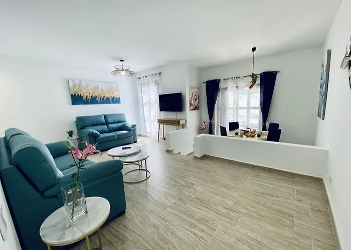 South Corner 阿德耶